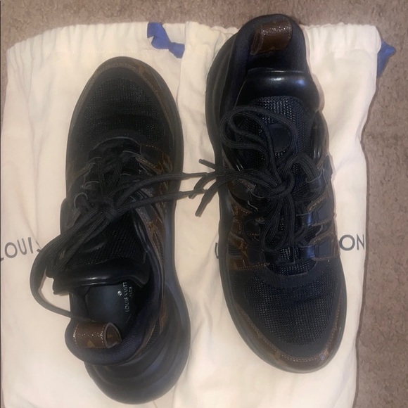 Women’s  Black and Brown Louis Vuitton Sneakers - Picture 5 of 8